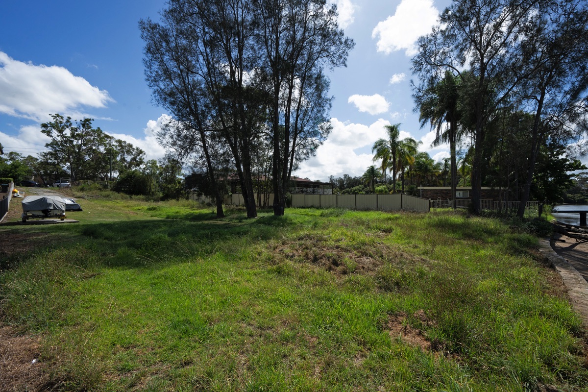 600 Henry Lawson Drive, East Hills