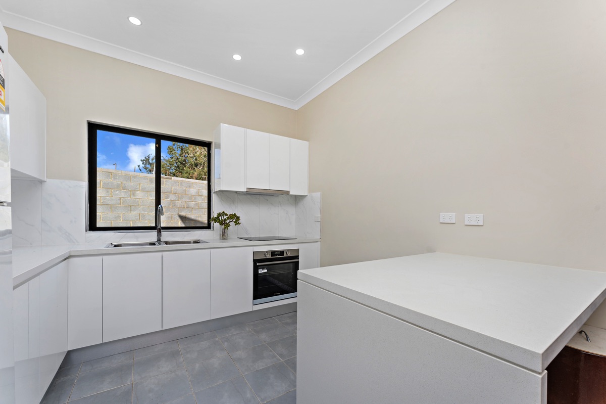 39 Carinya Road, Picnic Point