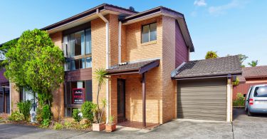 6/11 Campbell Hill Road, Chester Hill