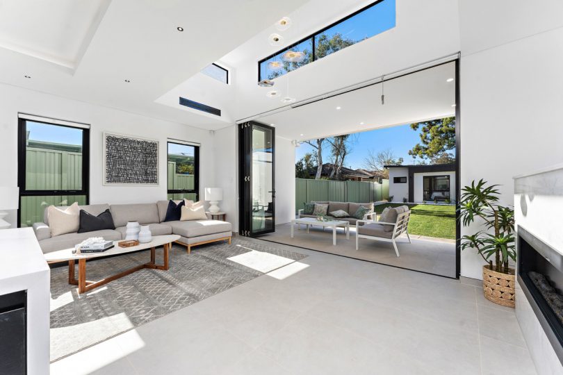 49 Ely Street, Revesb
