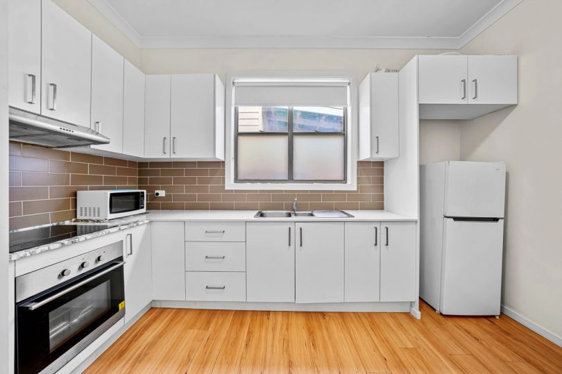 9 Alice St, Auburn