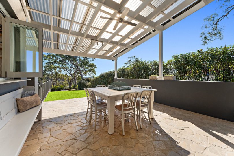 836 Henry Lawson Drive, Picnic Point