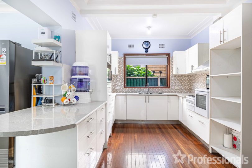 48 Cahors Road, Padstow.