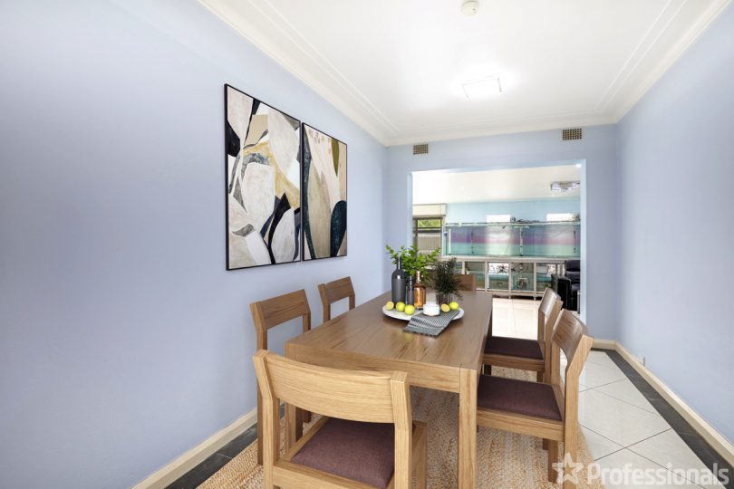 https://professionalspadstow.com.au/real-estate/property/1298896/48-cahors-road-padstow-nsw-2211/